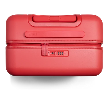 The Bigger Carry-On in Jessie Red